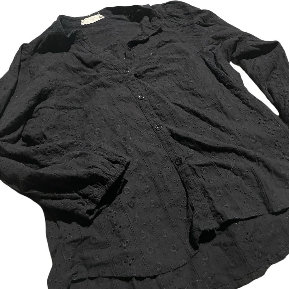 Solitaire size small Elegant Black Women's Top